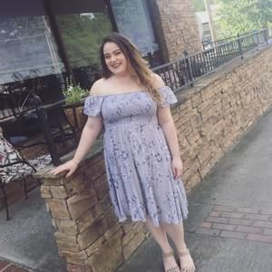 Meet your Posher, Avery